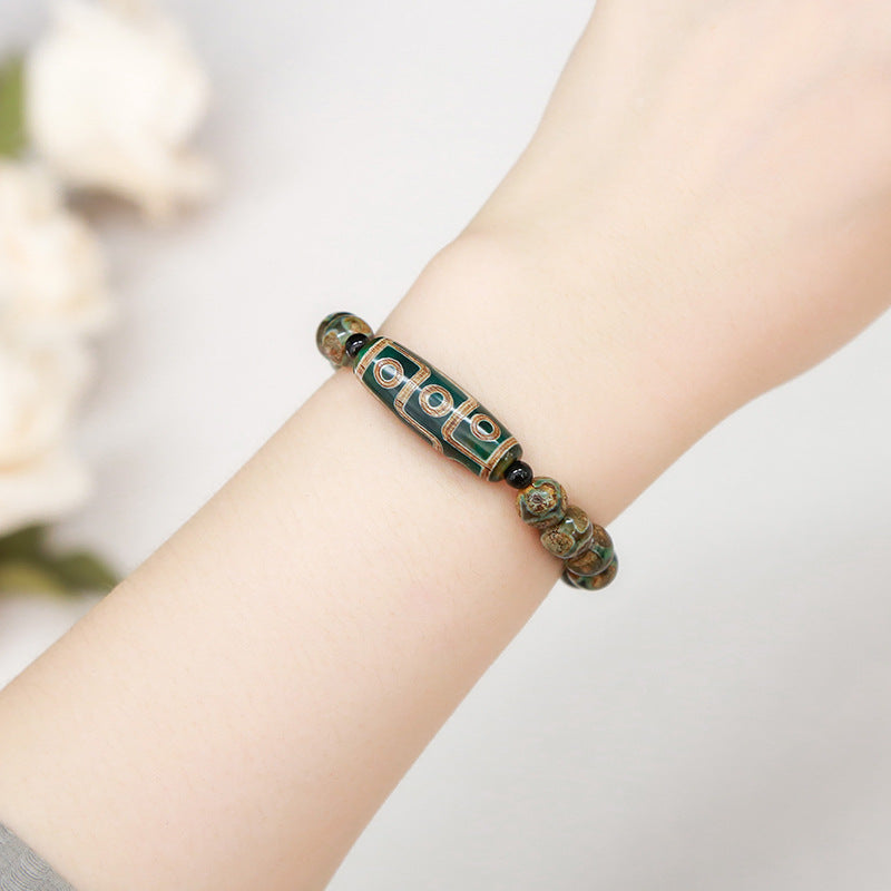 Green nine-eye bead bracelet